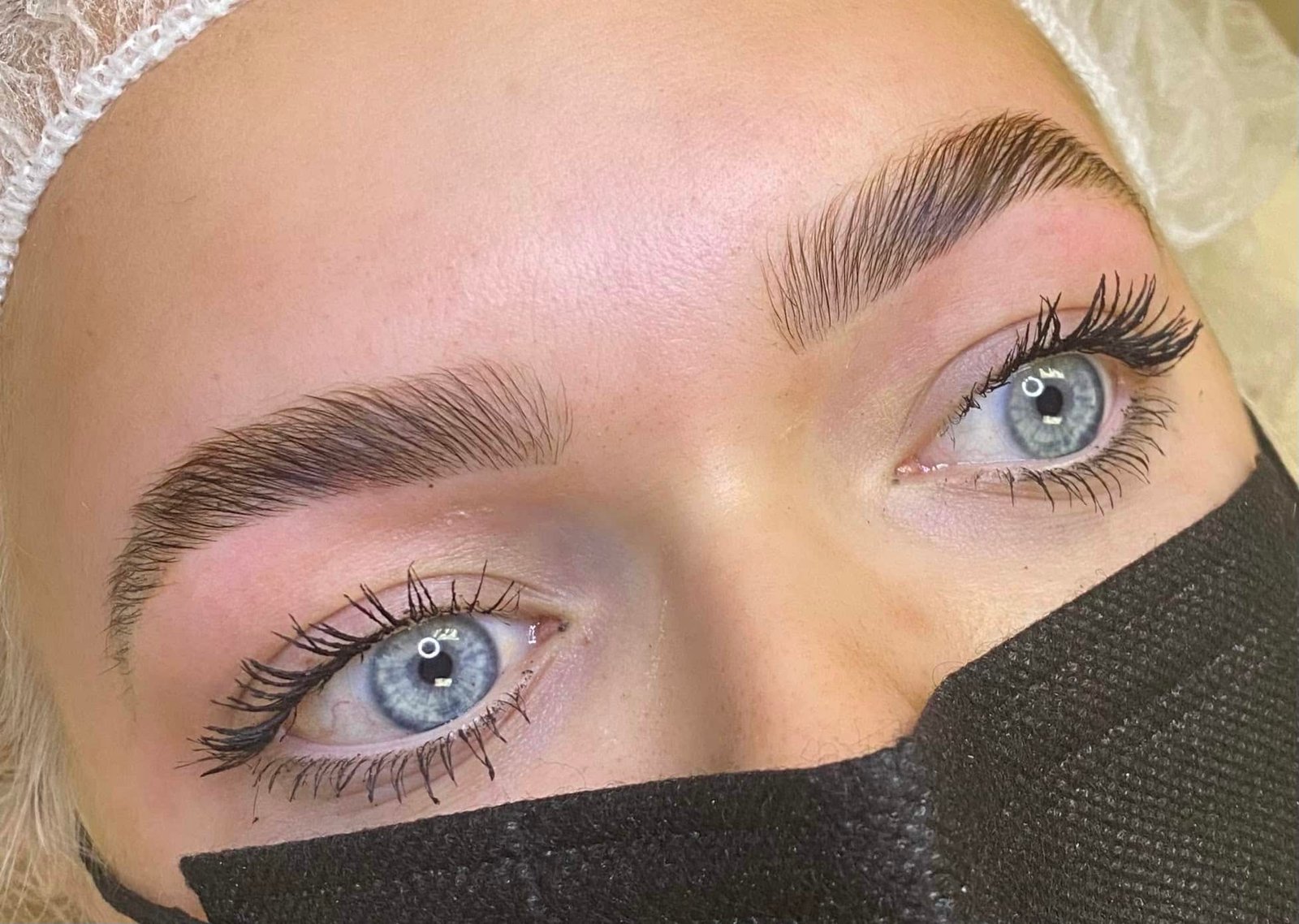 How Much Eyebrow Waxing Cost In Scottsdale, Arizona